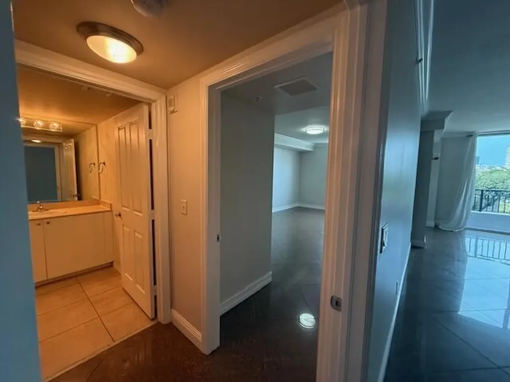 600 S Dixie Highway West Palm Beach FL 33401