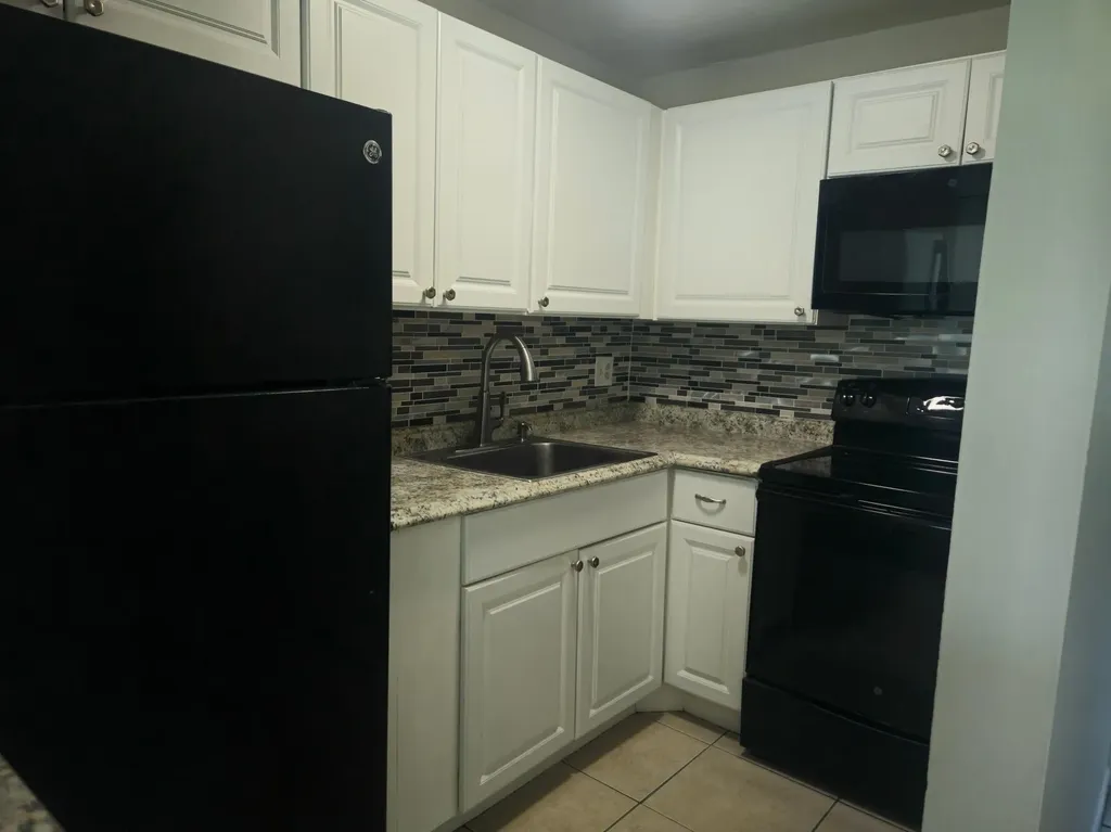 541 NE 48th Street Boca Raton FL 33431