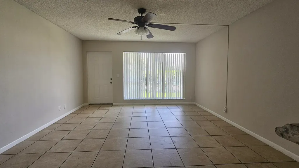 541 NE 48th Street Boca Raton FL 33431