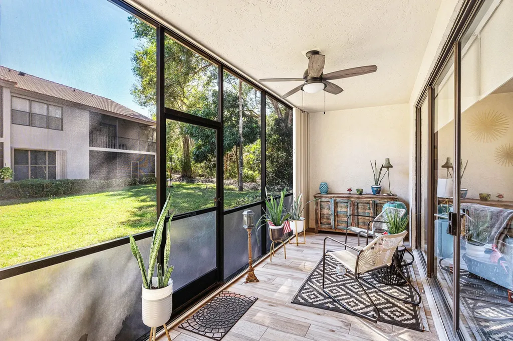 5780 Coach House Circle Boca Raton FL 33486
