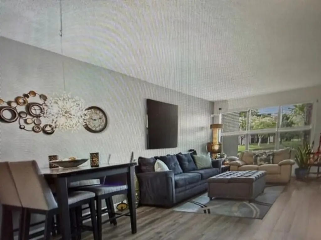 2308 S Cypress Bend Drive Pompano Beach FL 33069