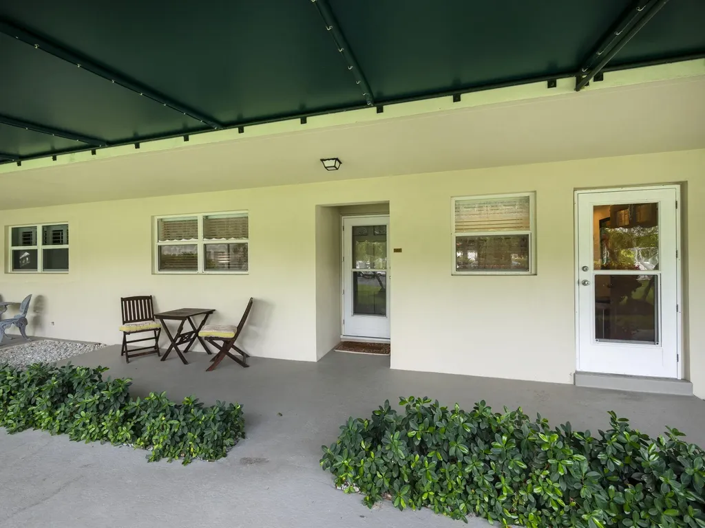 52 Yacht Club Drive North Palm Beach FL 33408