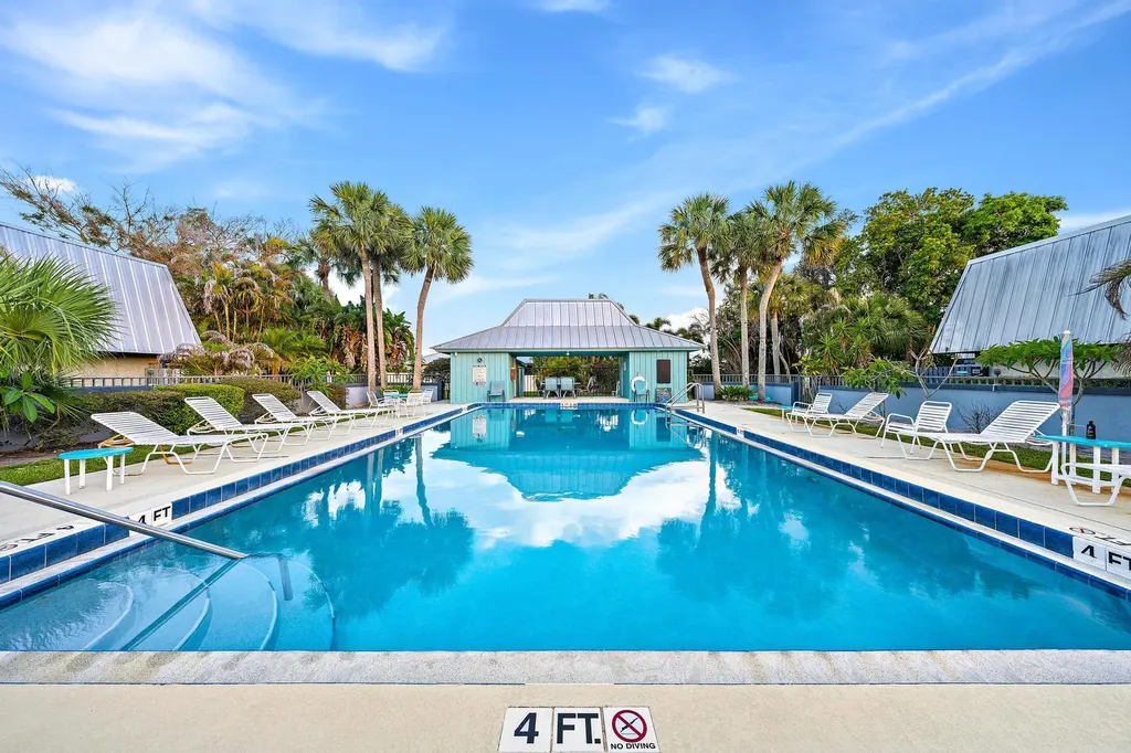 3840 SE Jefferson Street Stuart FL 34997
