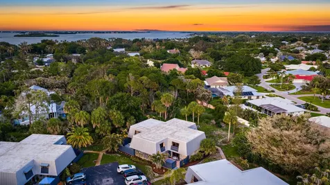 3840 SE Jefferson Street Stuart FL 34997
