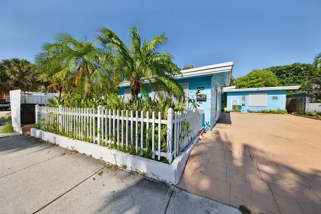 2318 N Ocean Boulevard Fort Lauderdale FL 33305