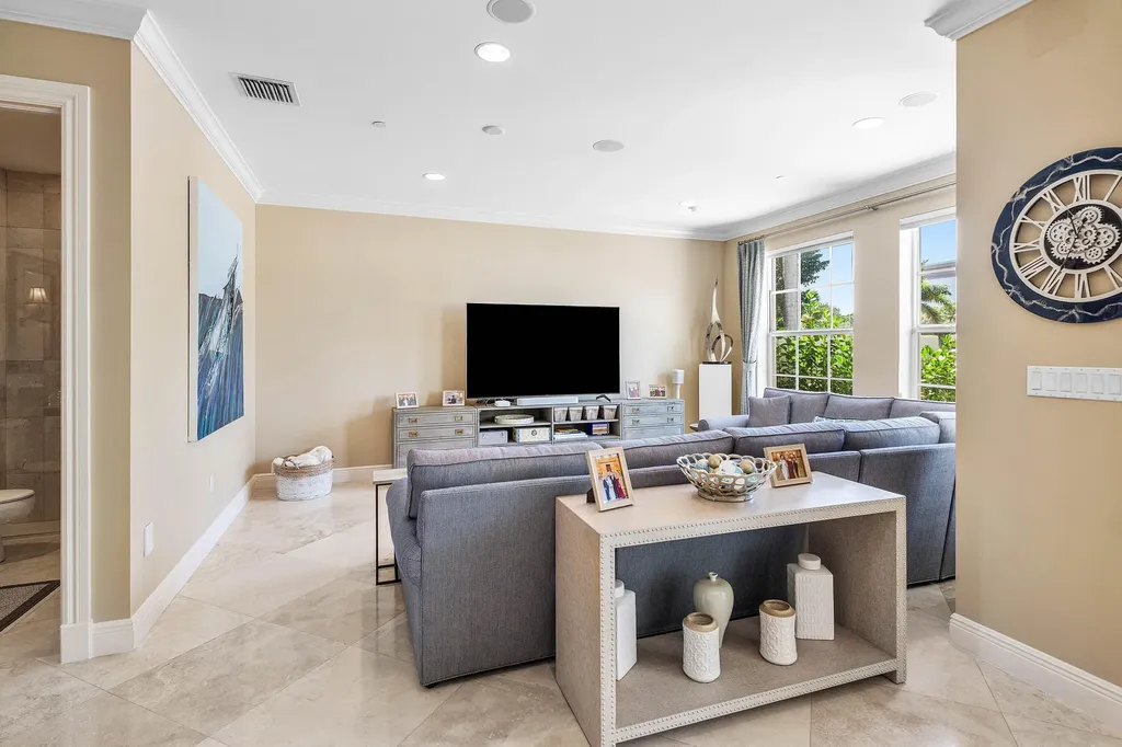 26 Marina Gardens Drive Palm Beach Gardens FL 33410