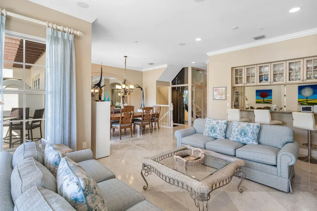 26 Marina Gardens Drive Palm Beach Gardens FL 33410