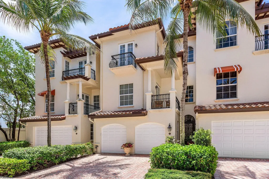 26 Marina Gardens Drive Palm Beach Gardens FL 33410