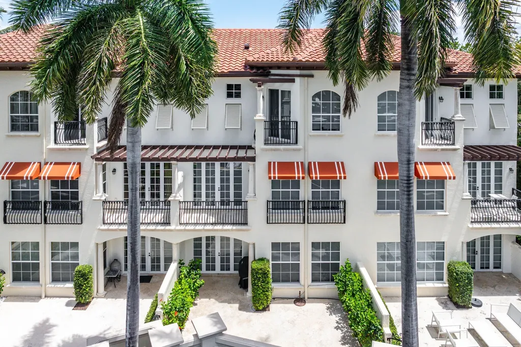 26 Marina Gardens Drive Palm Beach Gardens FL 33410