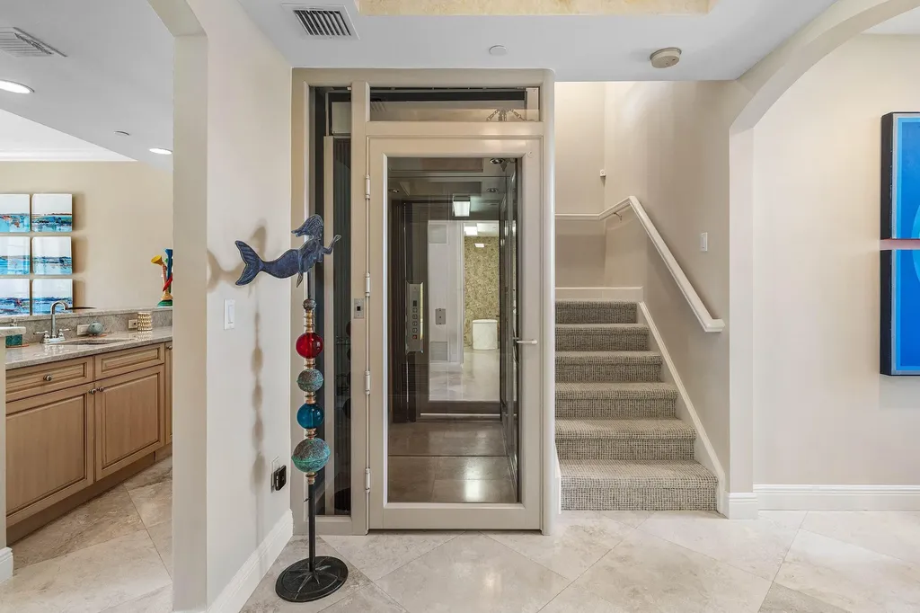 26 Marina Gardens Drive Palm Beach Gardens FL 33410