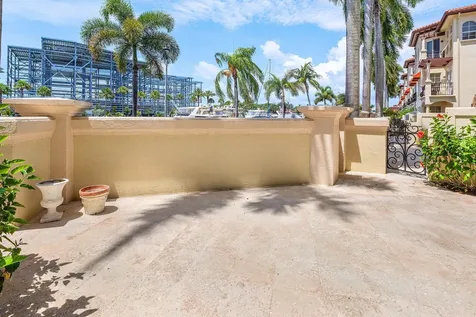 26 Marina Gardens Drive Palm Beach Gardens FL 33410