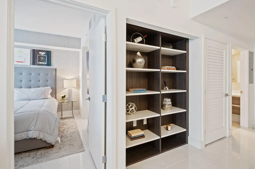 301 Altara Avenue Coral Gables FL 33146