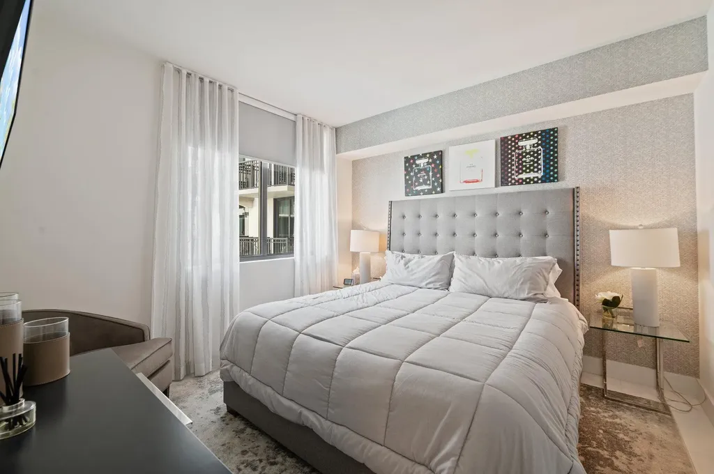 301 Altara Avenue Coral Gables FL 33146