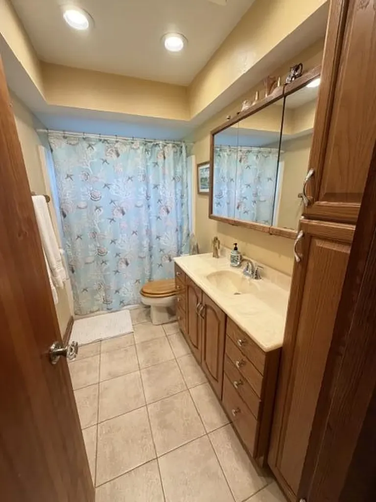 9219 Nickels Boynton Beach FL 33436