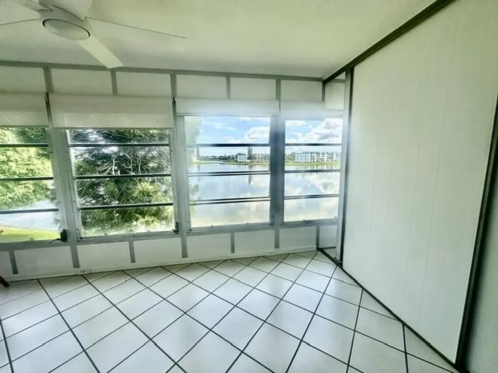 3018 Ainslie B Boca Raton FL 33434