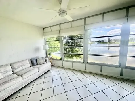 3018 Ainslie B Boca Raton FL 33434