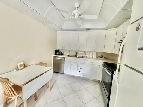3018 Ainslie B Boca Raton FL 33434