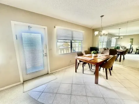 3018 Ainslie B Boca Raton FL 33434