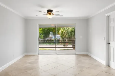 1166 6th Avenue Vero Beach FL 32960