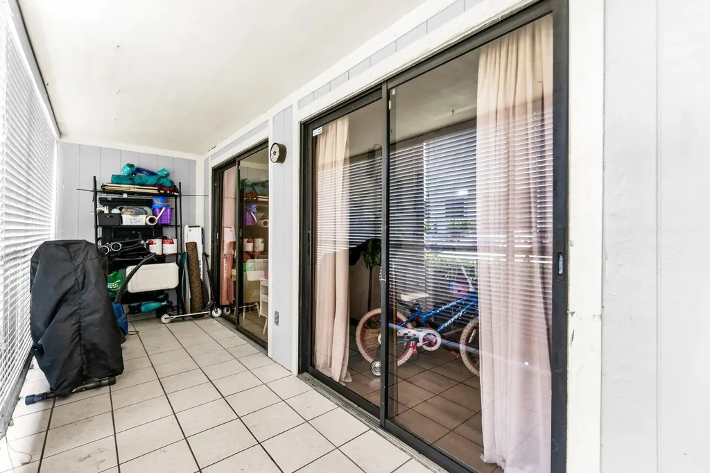 9729 Hammocks Boulevard Miami FL 33196