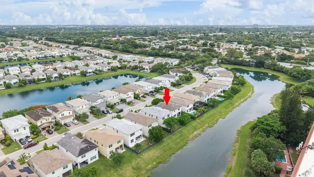 1070 Veleiros Boulevard Deerfield Beach FL 33064