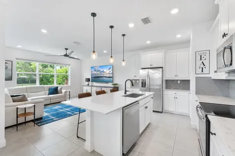 1070 Veleiros Boulevard Deerfield Beach FL 33064