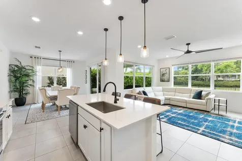 1070 Veleiros Boulevard Deerfield Beach FL 33064