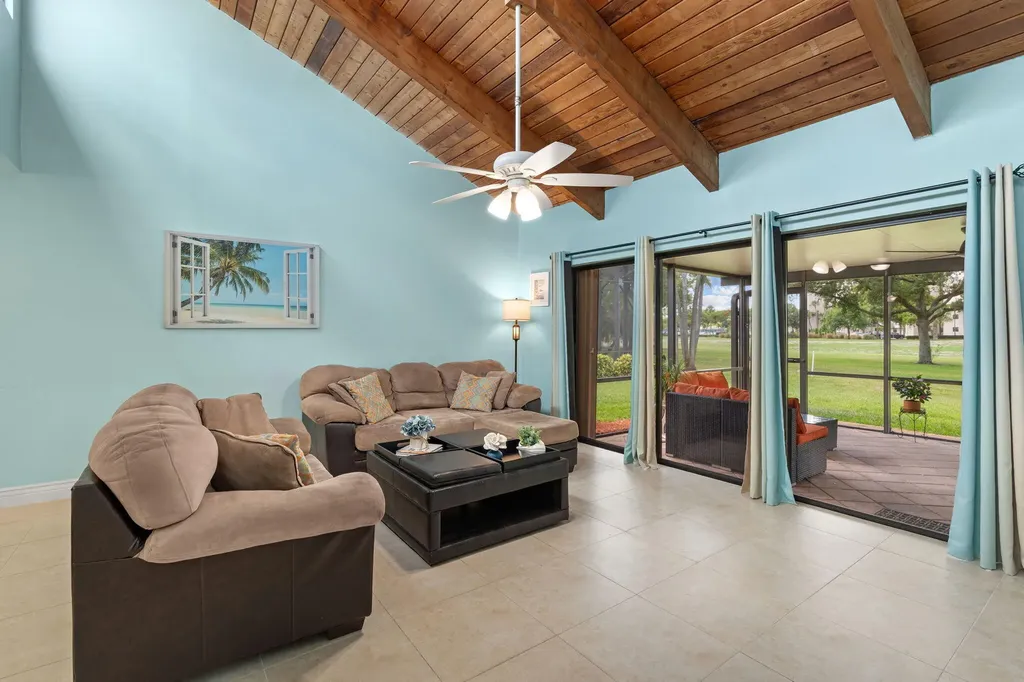 2247 Deer Creek Woodlands Way Deerfield Beach FL 33442