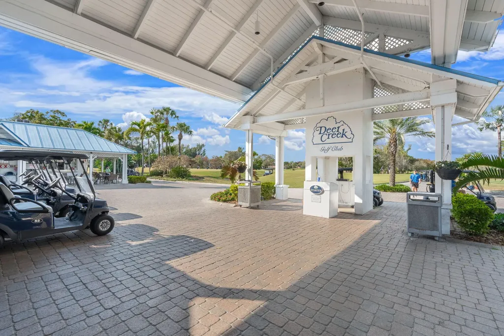 2247 Deer Creek Woodlands Way Deerfield Beach FL 33442