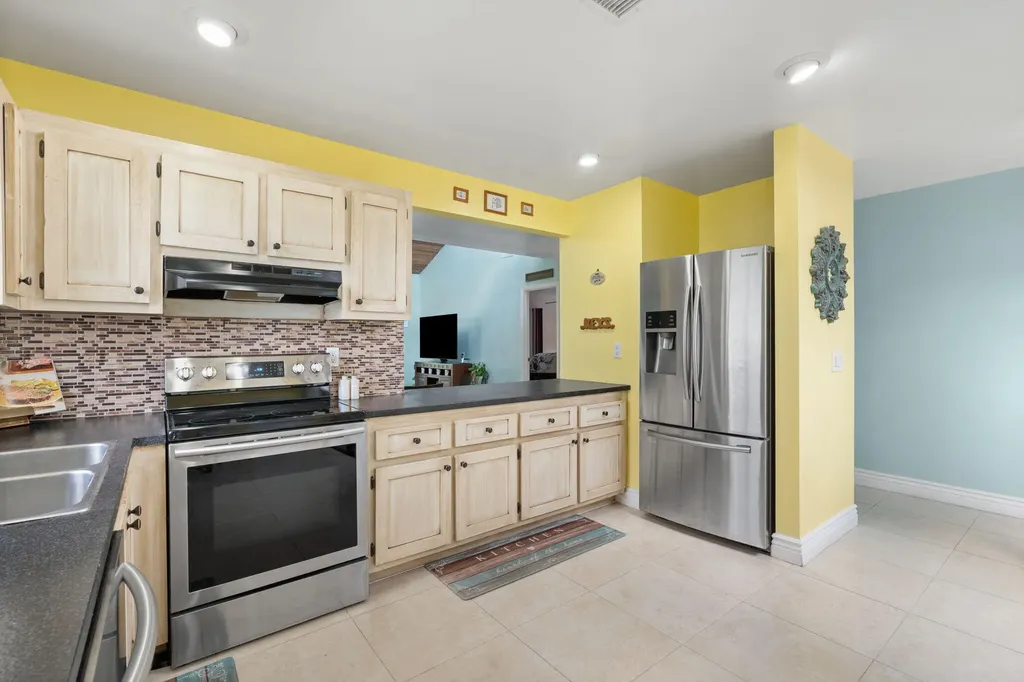 2247 Deer Creek Woodlands Way Deerfield Beach FL 33442