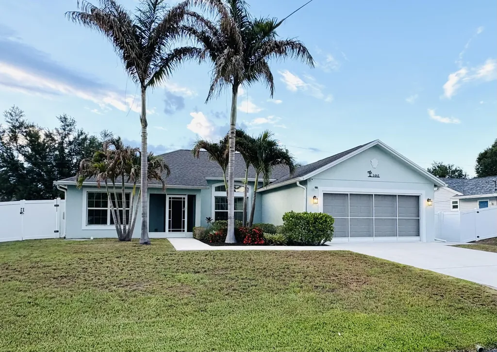 1461 SW Santiago Avenue Port St Lucie FL 34953
