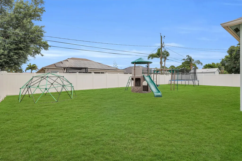 1461 SW Santiago Avenue Port St Lucie FL 34953