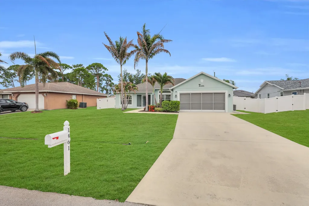 1461 SW Santiago Avenue Port St Lucie FL 34953