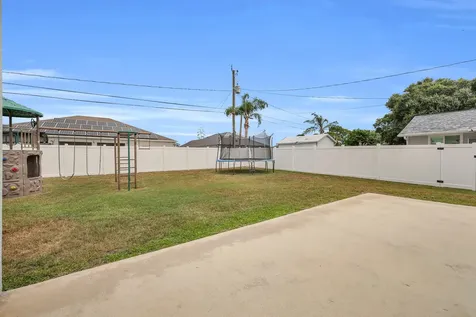 1461 SW Santiago Avenue Port St Lucie FL 34953
