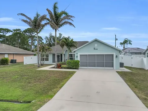 1461 SW Santiago Avenue Port St Lucie FL 34953