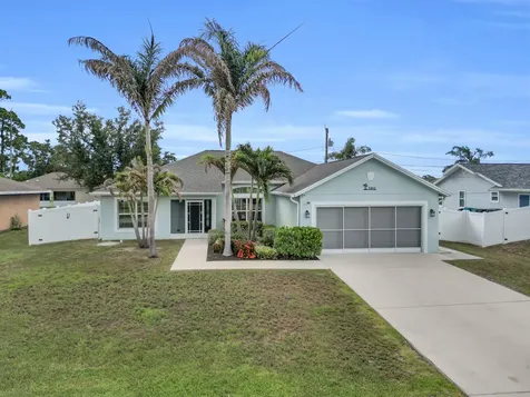 1461 SW Santiago Avenue Port St Lucie FL 34953