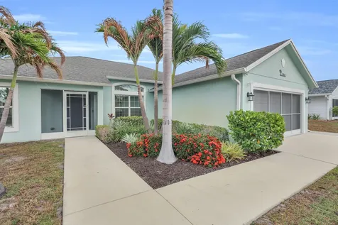 1461 SW Santiago Avenue Port St Lucie FL 34953
