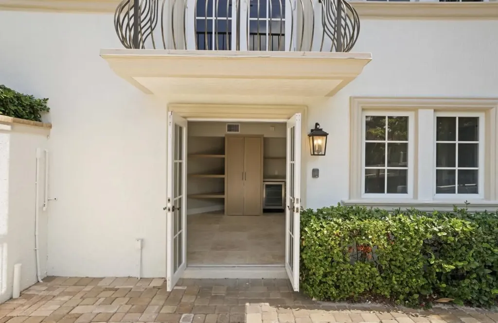 723 Marble Way Boca Raton FL 33432