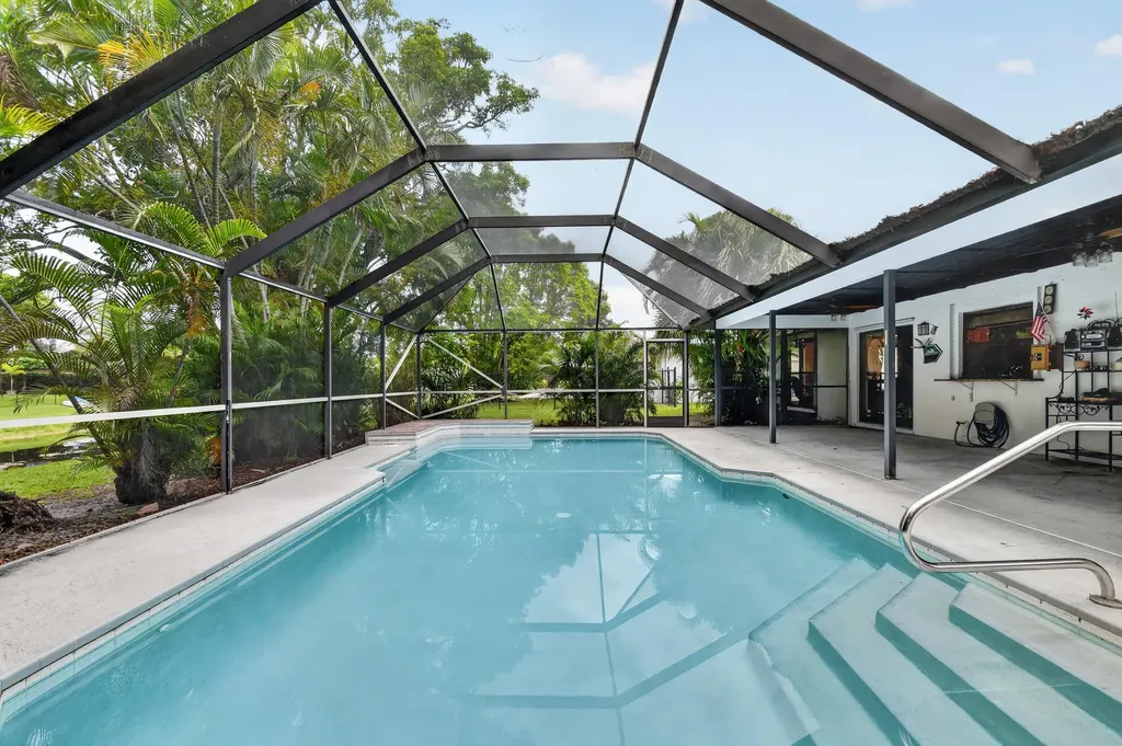 13606 Columbine Avenue Wellington FL 33414