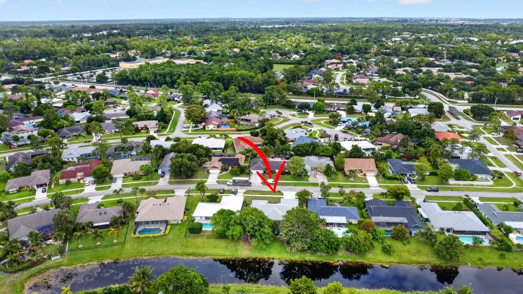 13606 Columbine Avenue Wellington FL 33414