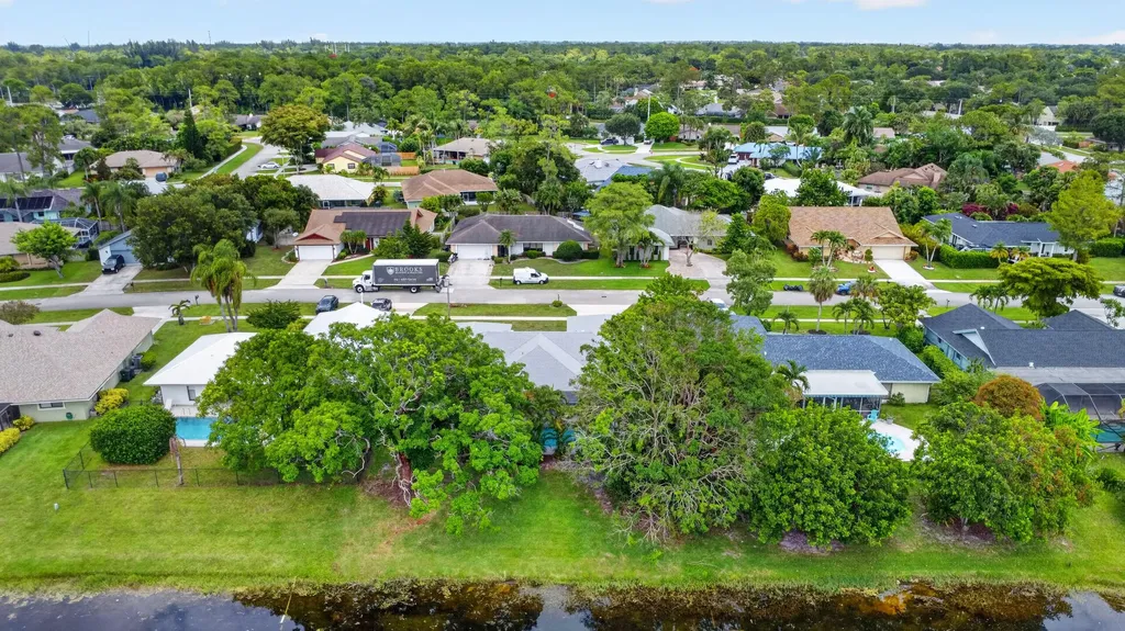 13606 Columbine Avenue Wellington FL 33414