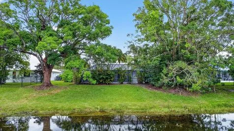13606 Columbine Avenue Wellington FL 33414