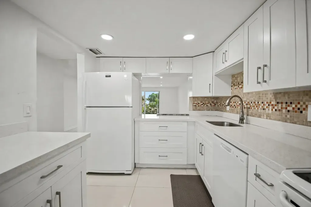 10110 Boca Entrada Boulevard Boca Raton FL 33428