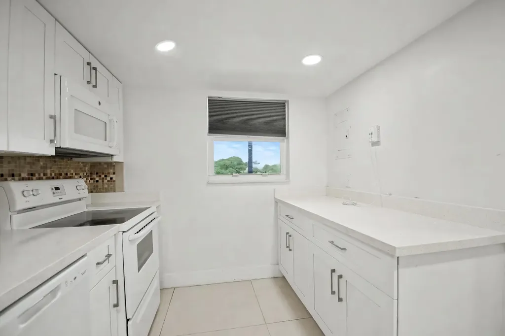 10110 Boca Entrada Boulevard Boca Raton FL 33428