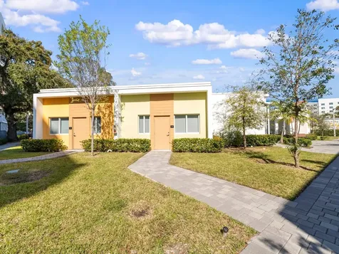 2130 NW 37th Street Miami FL 33142