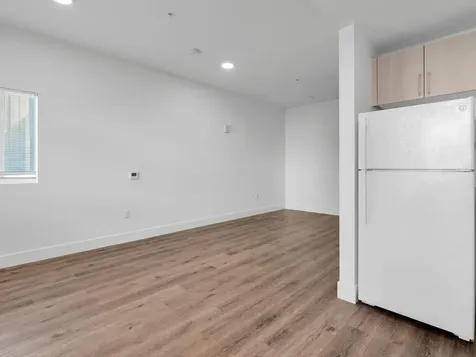 2130 NW 37th Street Miami FL 33142
