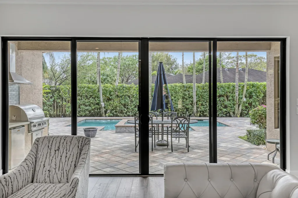 10 Kintyre Road Palm Beach Gardens FL 33418