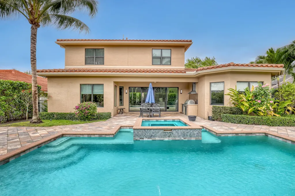 10 Kintyre Road Palm Beach Gardens FL 33418
