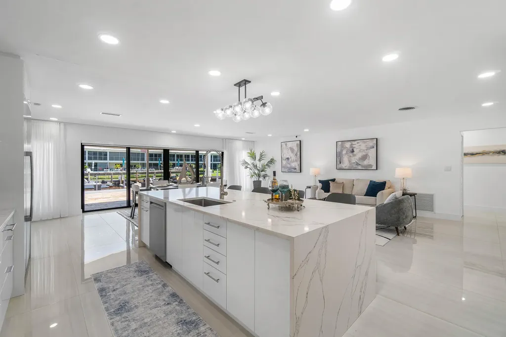 680 NE Harbour Drive Boca Raton FL 33431