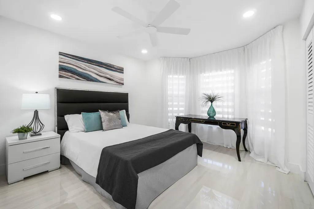 680 NE Harbour Drive Boca Raton FL 33431